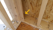 Corners are open for insulation