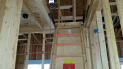 Retractable stairs to storage room