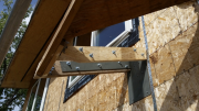 Steel bracket for complex free hanging soffit