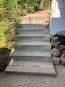 Stairs from driveway before replacement